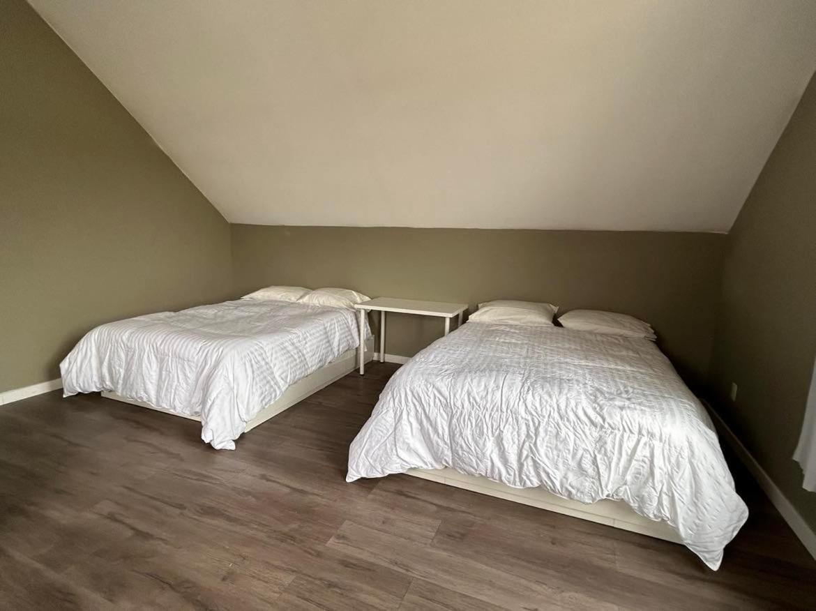 Mountain Magic Villa Golden Bagian luar foto